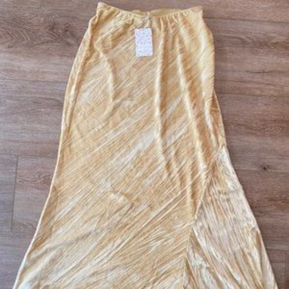 FREE PEOPLE Golden Noa Slip Skirt Size Medium - Picture 7 of 8